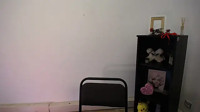 Katrin kiss  online show from February 9, 2:32 pm