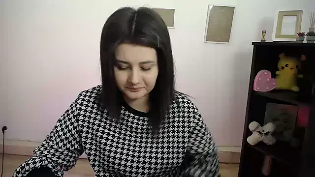 Katrin kiss  online show from March 17, 1:25 pm