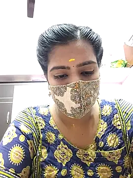 Snapshot of Tamil-Meenu12 chatting on November 3, 5:52 am Tamil-Meenu12 online show from November 3, 5:52 am