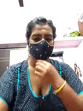 Snapshot of Tamil-Meenu12 chatting on November 20, 6:57 am Tamil-Meenu12 online show from November 20, 6:57 am