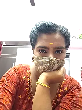 Snapshot of Tamil-Meenu12 chatting on November 27, 5:31 am Tamil-Meenu12 online show from November 27, 5:31 am