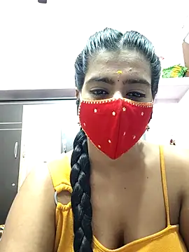 Snapshot of Tamil-Meenu12 chatting on December 17, 7:58 am Tamil-Meenu12 online show from December 17, 7:58 am