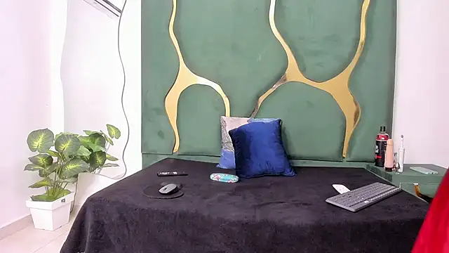 perlaasm online show from October 23, 1:54 pm