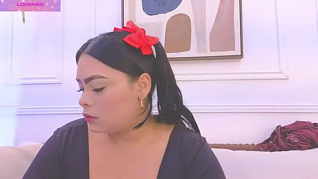 Daisy Price online show from April 21, 10:32 am