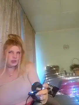 TsPostophere online show from March 8, 1:47 pm