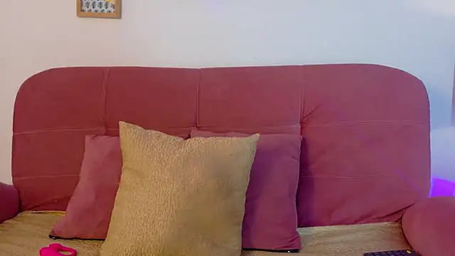 Karina2Smith online show from April 10, 7:29 pm