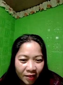 Snapshot of hottestmommm12345 chatting on November 17, 10:48 pm hottestmommm12345 online show from November 17, 10:48 pm