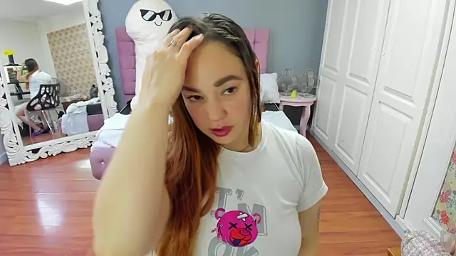 Snapshot of Tammy_parker_ chatting on September 25, 4:38 am Tammy parker online show from September 25, 4:38 am