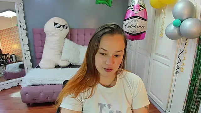 Snapshot of Tammy_parker_ chatting on October 6, 2:31 am Tammy parker online show from October 6, 2:31 am