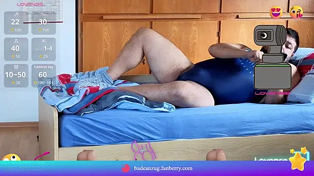 Badeanzug online show from November 15, 12:02 pm