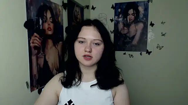 Snapshot of LadyAlice_ chatting on November 12, 7:20 am LadyAlice online show from November 12, 7:20 am