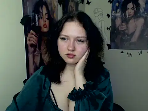 Snapshot of LadyAlice_ chatting on December 2, 6:52 am LadyAlice online show from December 2, 6:52 am