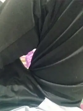 Snapshot of dhruve2010 chatting on November 4, 4:06 pm dhruve2010 online show from November 4, 4:06 pm