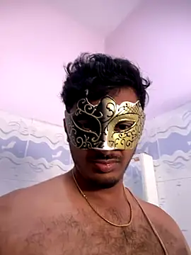 VVcouple online show from November 2, 8:06 am