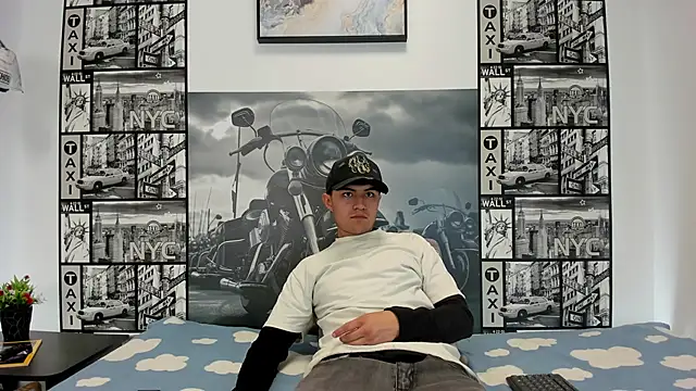 Light Haze online show from October 22, 3:34 pm