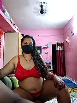 biggbobbsgirl online show from April 4, 2:43 am