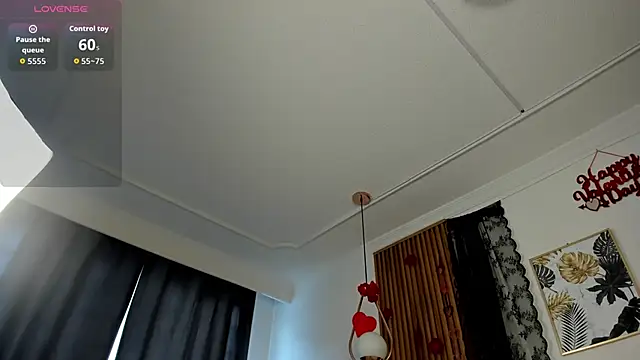 NicolWhite online show from February 14, 1:19 pm