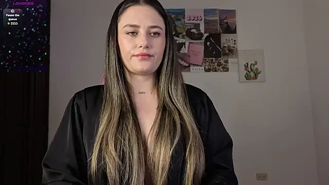 Veronika  Winslow  online show from June 3, 5:21 am