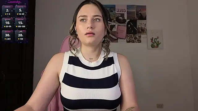 Veronika  Winslow  online show from June 4, 6:08 am