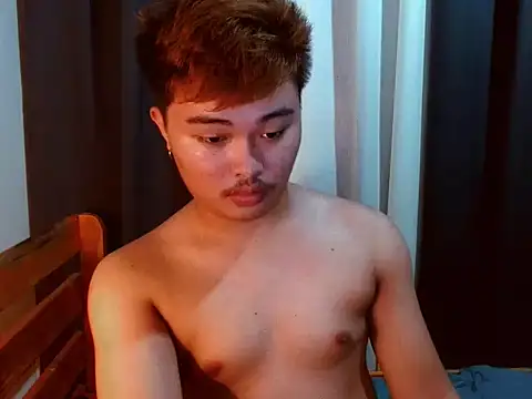 Snapshot of Lustfulljohnx chatting on November 27, 8:38 am Lustfulljohnx online show from November 27, 8:38 am