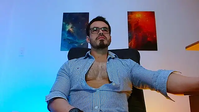 Snapshot of Axel_Lover chatting on November 18, 11:15 pm Axel Lover online show from November 18, 11:15 pm