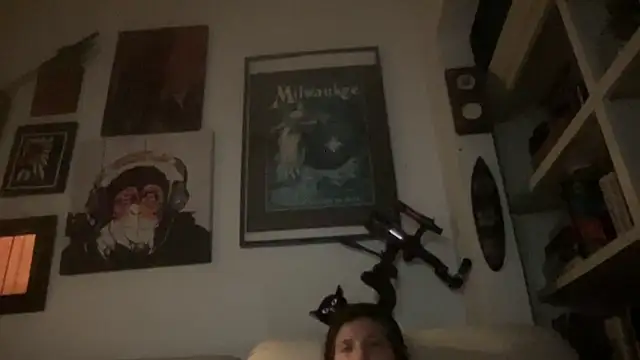 Snapshot of dddasani chatting on September 25, 11:08 pm dddasani online show from September 25, 11:08 pm