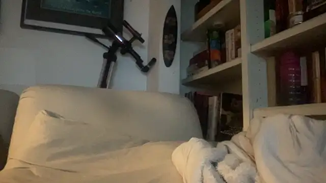 Snapshot of dddasani chatting on October 1, 2:34 pm dddasani online show from October 1, 2:34 pm