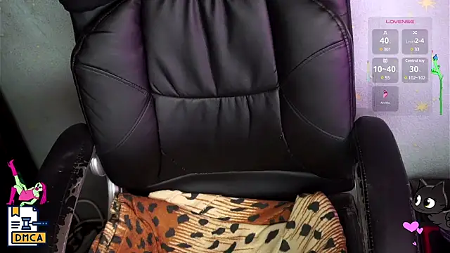 Snapshot of RelykaMeow chatting on February 9, 5:01 pm RelykaMeow online show from February 9, 5:01 pm