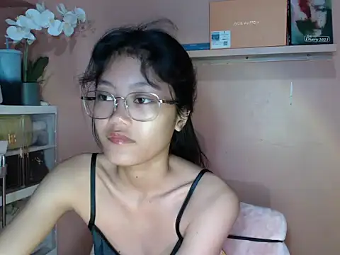 skinny gracie online show from September 19, 2:46 am