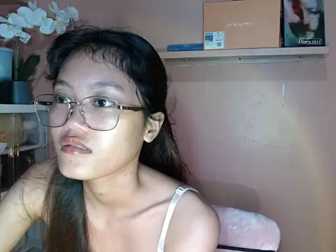 skinny gracie online show from September 19, 3:02 pm