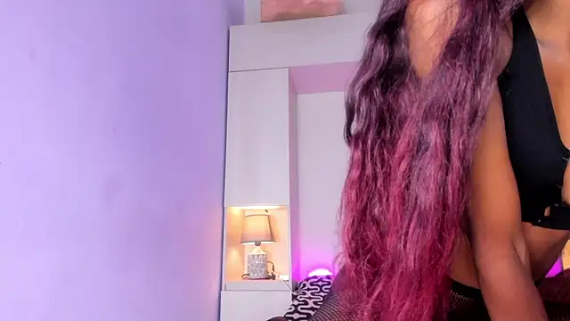 JoyceBlake online show from December 4, 7:44 pm