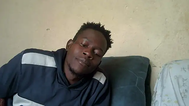 Snapshot of FeeingSplicing chatting on November 17, 12:55 pm FeeingSplicing online show from November 17, 12:55 pm