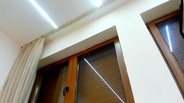 Anyssia online show from November 21, 6:28 pm