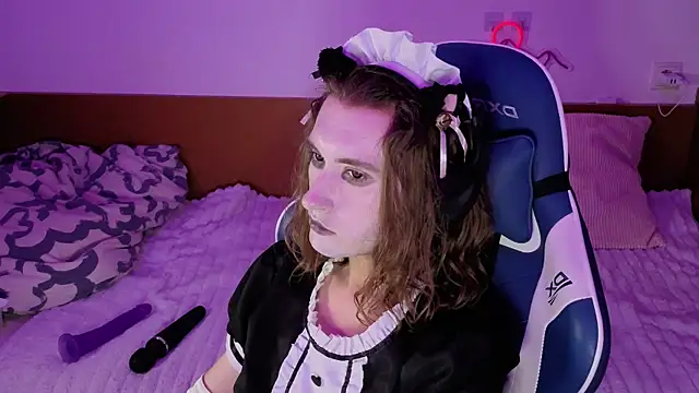 whitekittenenergy online show from September 18, 5:37 pm