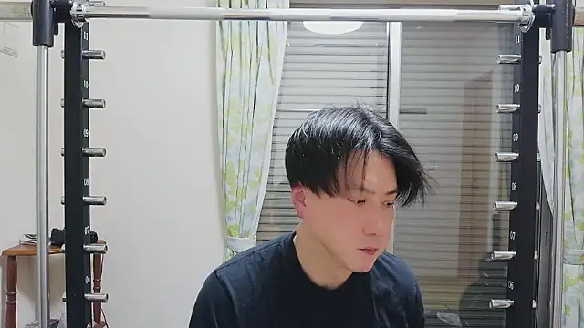 Snapshot of oyu_kun chatting on February 13, 10:22 am oyu kun online show from February 13, 10:22 am