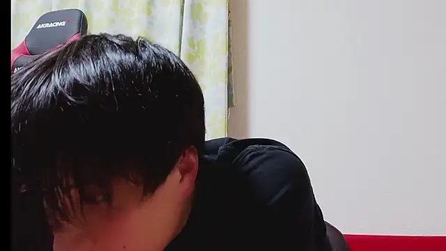 Snapshot of oyu_kun chatting on February 24, 10:35 am oyu kun online show from February 24, 10:35 am