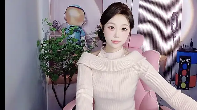 CAICAI BABY online show from November 9, 3:27 am