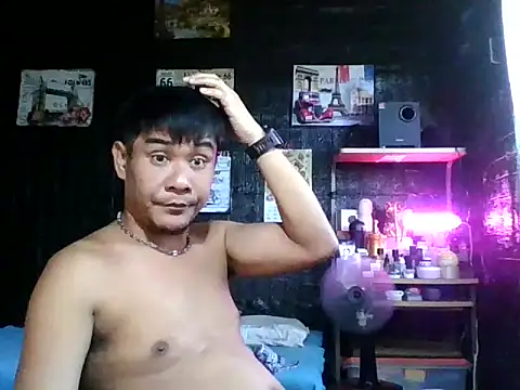 Snapshot of Jheboi69xxx chatting on September 28, 4:29 am Jheboi69xxx online show from September 28, 4:29 am