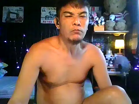 Snapshot of Jheboi69xxx chatting on October 30, 3:19 am Jheboi69xxx online show from October 30, 3:19 am