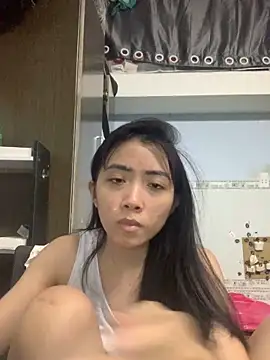 Snapshot of Minee1202 chatting on September 22, 4:09 pm Minee1202 online show from September 22, 4:09 pm