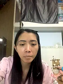 Snapshot of Minee1202 chatting on October 1, 4:40 am Minee1202 online show from October 1, 4:40 am