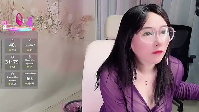 Liqinqin online show from November 23, 4:40 pm