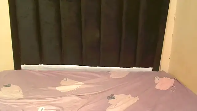 Snapshot of AmazingDarkDoll chatting on October 12, 4:50 pm AmazingDarkDoll online show from October 12, 4:50 pm