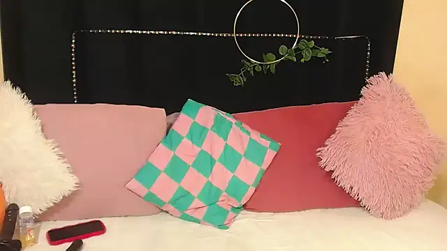 Snapshot of AmazingDarkDoll chatting on November 23, 3:12 pm AmazingDarkDoll online show from November 23, 3:12 pm