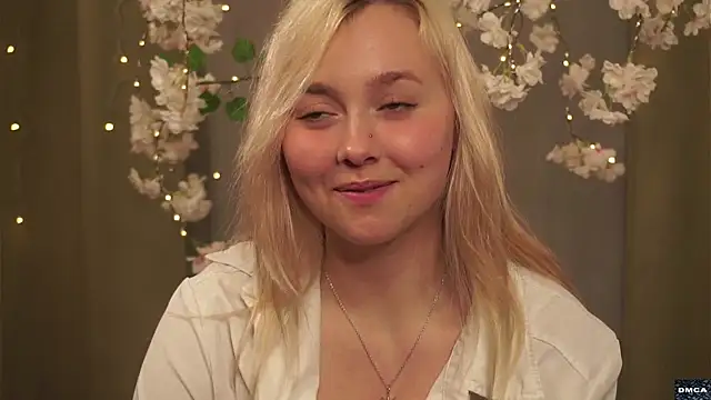 AccaCroyle online show from November 3, 7:37 pm