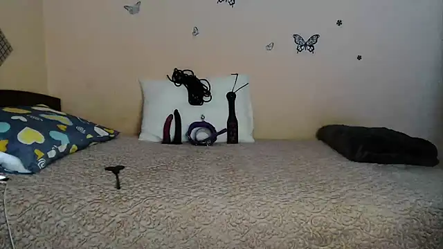 Snapshot of Danna-Sofia chatting on September 23, 4:59 am Danna-Sofia online show from September 23, 4:59 am