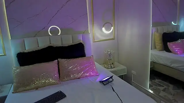 VioletaMaddox online show from November 8, 2:34 am