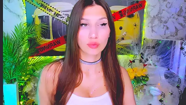 Snapshot of Mollyinyourmind chatting on October 28, 9:28 pm Mollyinyourmind online show from October 28, 9:28 pm