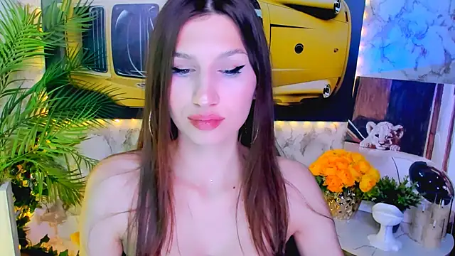 Snapshot of Mollyinyourmind chatting on November 4, 4:39 pm Mollyinyourmind online show from November 4, 4:39 pm