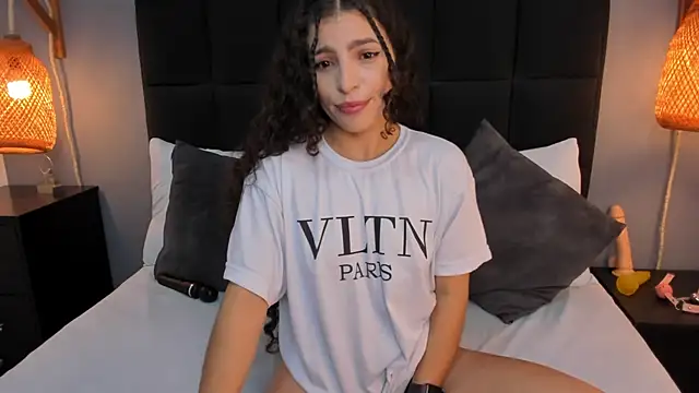 natalie esmith online show from October 11, 12:04 pm